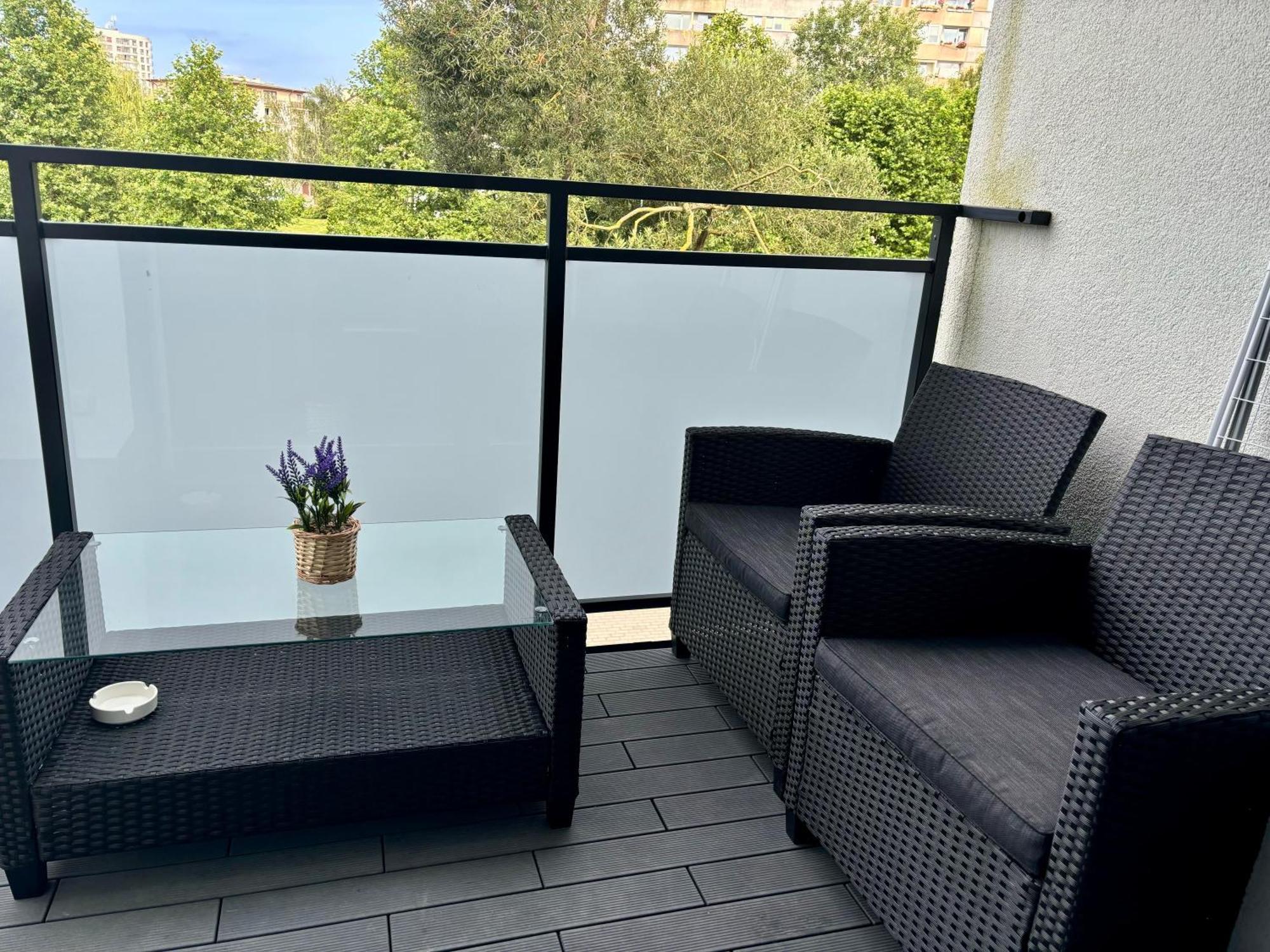 Apartment Green With Private Bike Storage Swinoujscie Luaran gambar